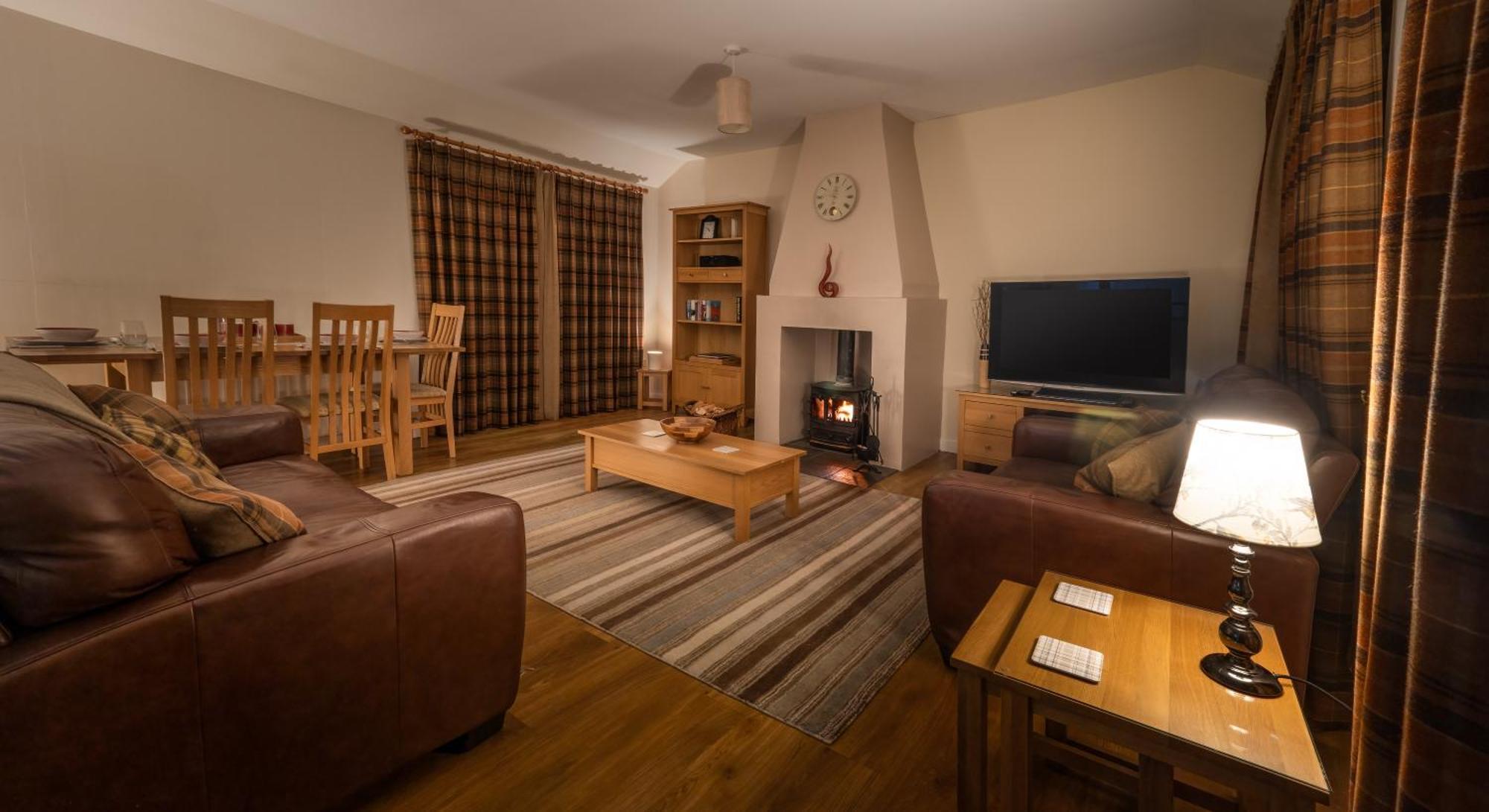 Abbey Holidays Loch Ness Luxury Self Catering 2 Bedroom Cottages Fort Augustus Bagian luar foto